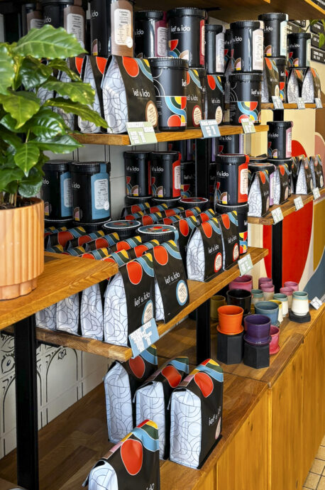 Nik's Koffiebar ief & ido Nik's Koffiebar ief & ido